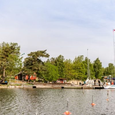 Stenstaka, Lurö