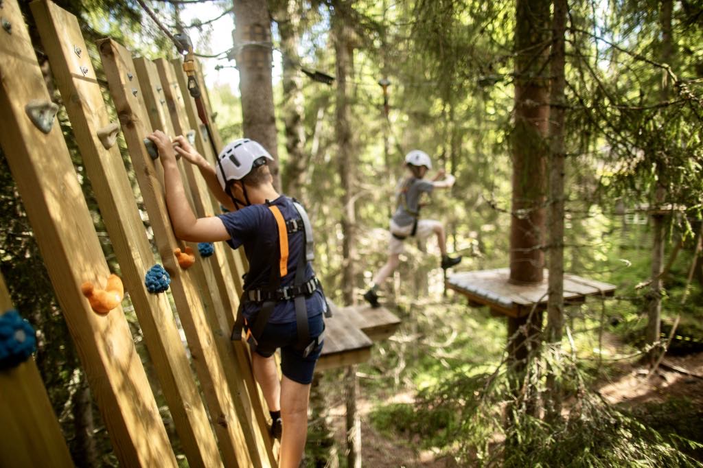 Höghöjdsbanorna på Skellefteå Adventurepark