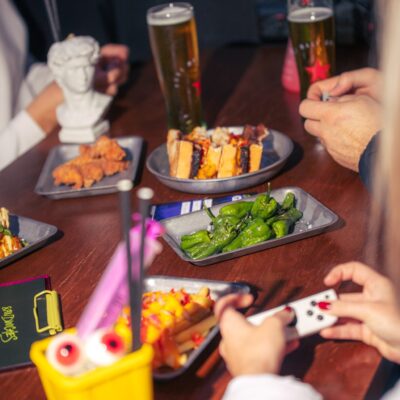 Mat och spelstation – Kappa Bar Skövde