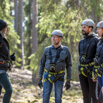 Sanda Höghöjdsbana – Familjevänlig äventyrsbana med Äventyrsbanan Stockholm