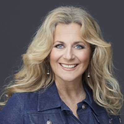 Allsång med Gunilla Backman