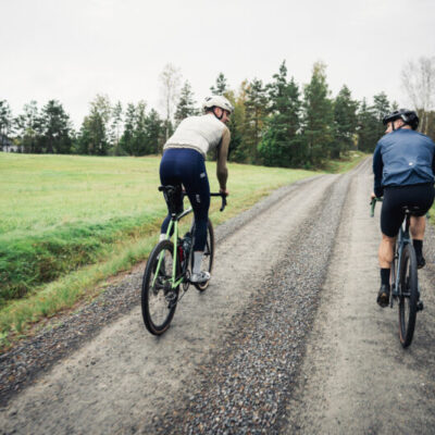 Along gravel in the border country
