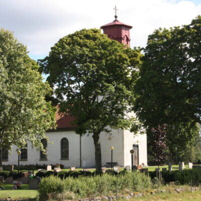 Barne-Åsaka kyrka