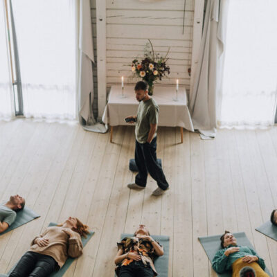 Breathwork med helgbord