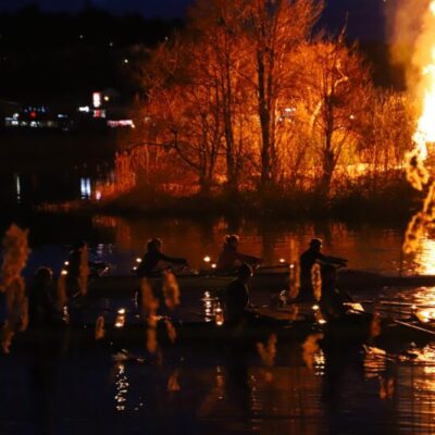 Fackelrodd över Strömsvattnet