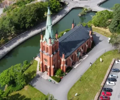 Fallens Dagar vid Trollhättans kyrka