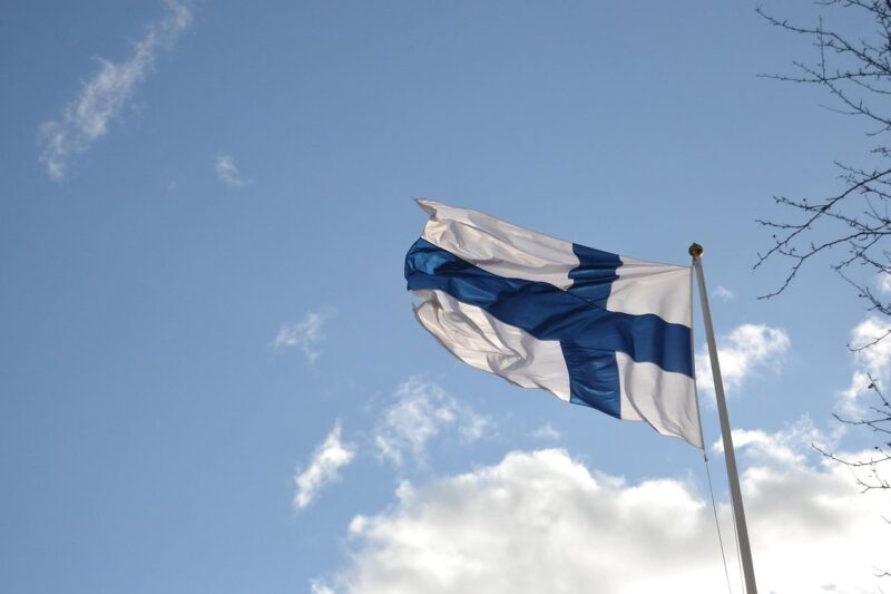 Författarsamtal på finska med Satu Ramö