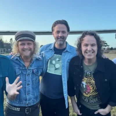 Haaks – Tjörnbro Arena!