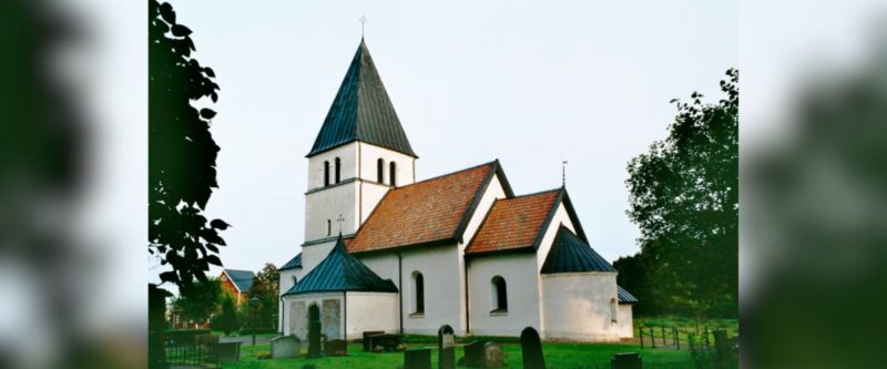 Hångsdala kyrka