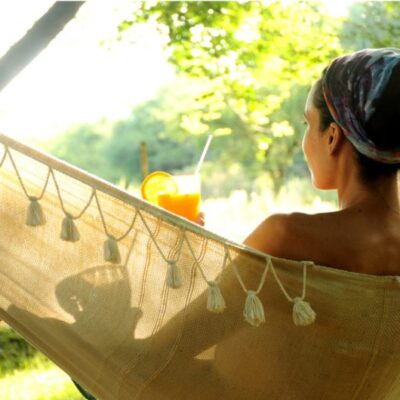 Happy Saturdays på Surfviken