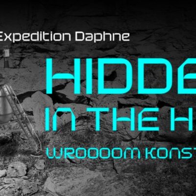 HIDDEN IN THE HIDE. Konstutställning på månen