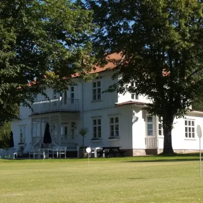 Holdeplads på Åsundsholm Golf & Country Club