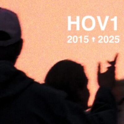 Hov1