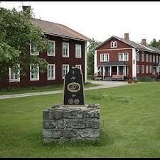 Invigning och utställning av en sagolik skola