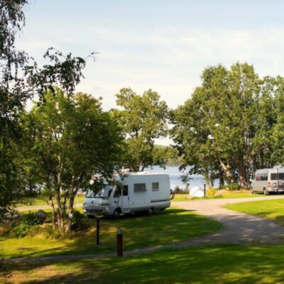 Långsjön Stugor & Camping