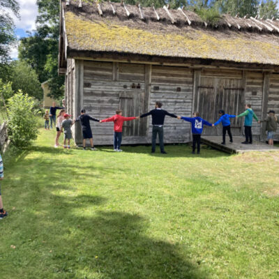 Lekdag i Fornbyn: Kom och lek!