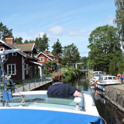 Lennartsfors lock station