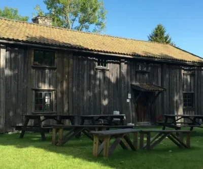 Nationaldagsfirande Gäserudsstugan