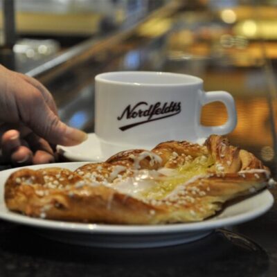 Nordfeldt’s Pastry shop