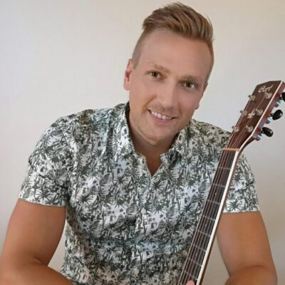 Pop-up underhållning med Henrik Strömberg, för seniorer