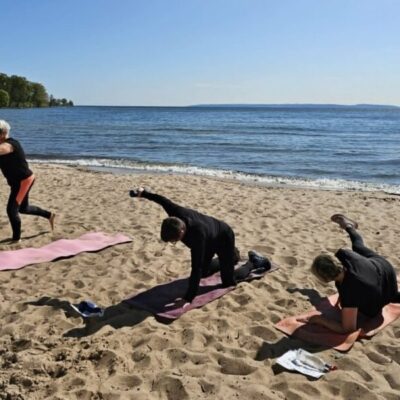 Rörlighetsträning – Sommarträning på badhyttsstranden