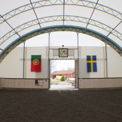 Rotbrunna häst & kursgård