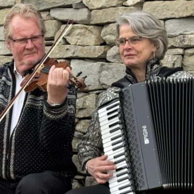 Sommarmusik med Andreas & Helena Duo