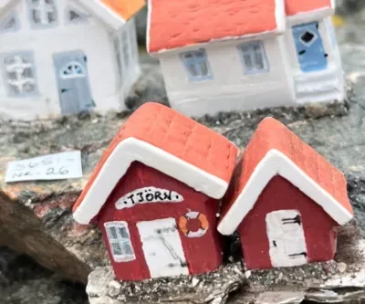 Tjörnslöjds sommarutställning.