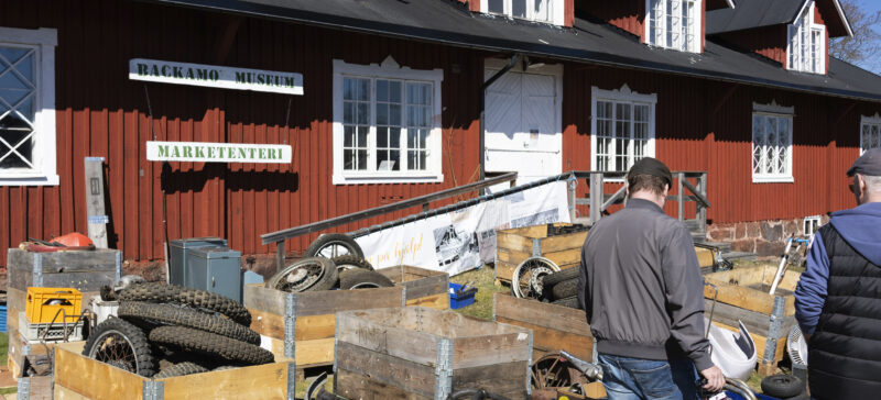 Uddevalla Veteranfordonsmarknad