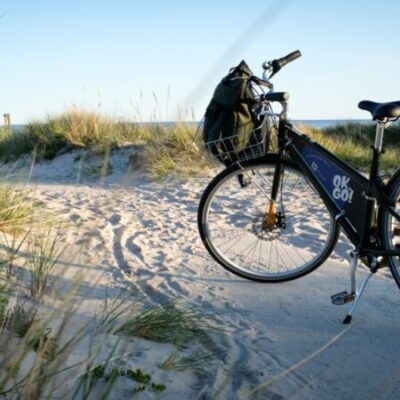 Upptäck Fårö! Hyr cykel per timme från OKGO Hotspot Sudersand Resort