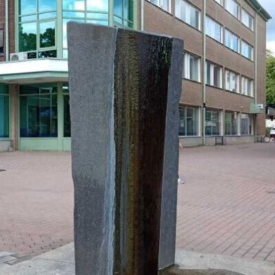 Vågrörelse – skulptur