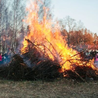 Valborgsfirande på Björkö