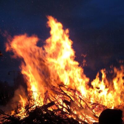 Valborgsmässofirande i Jäderfors