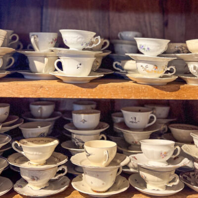 Västkustens design och antikhall