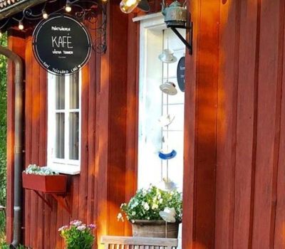 Västra Tunhem’s vicarage, café and accommodation