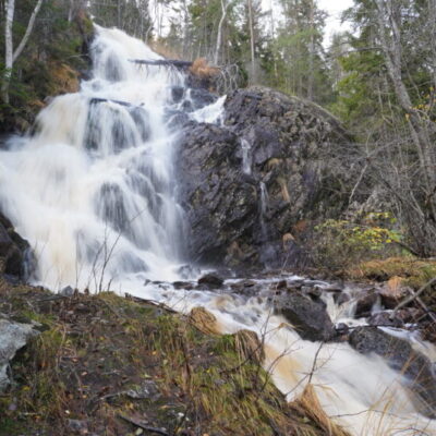 waterfall Brudslöjan